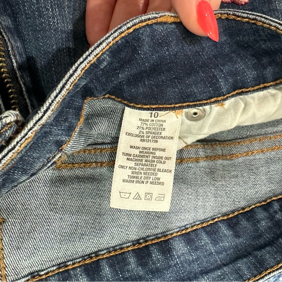 Aeropostale Size 10 Embroidered Jeans - Picture 6 of 7